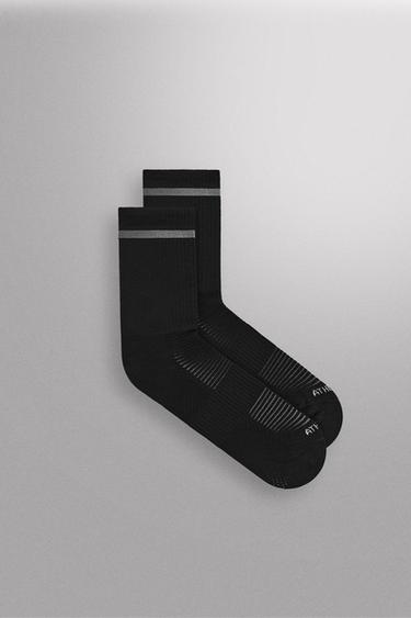 БІГОВІ ШКАРПЕТКИ, 2 ПАРИ - Чорний Zara