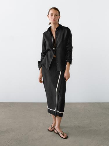 Zara Midi skirt with contrast embroidery - Black