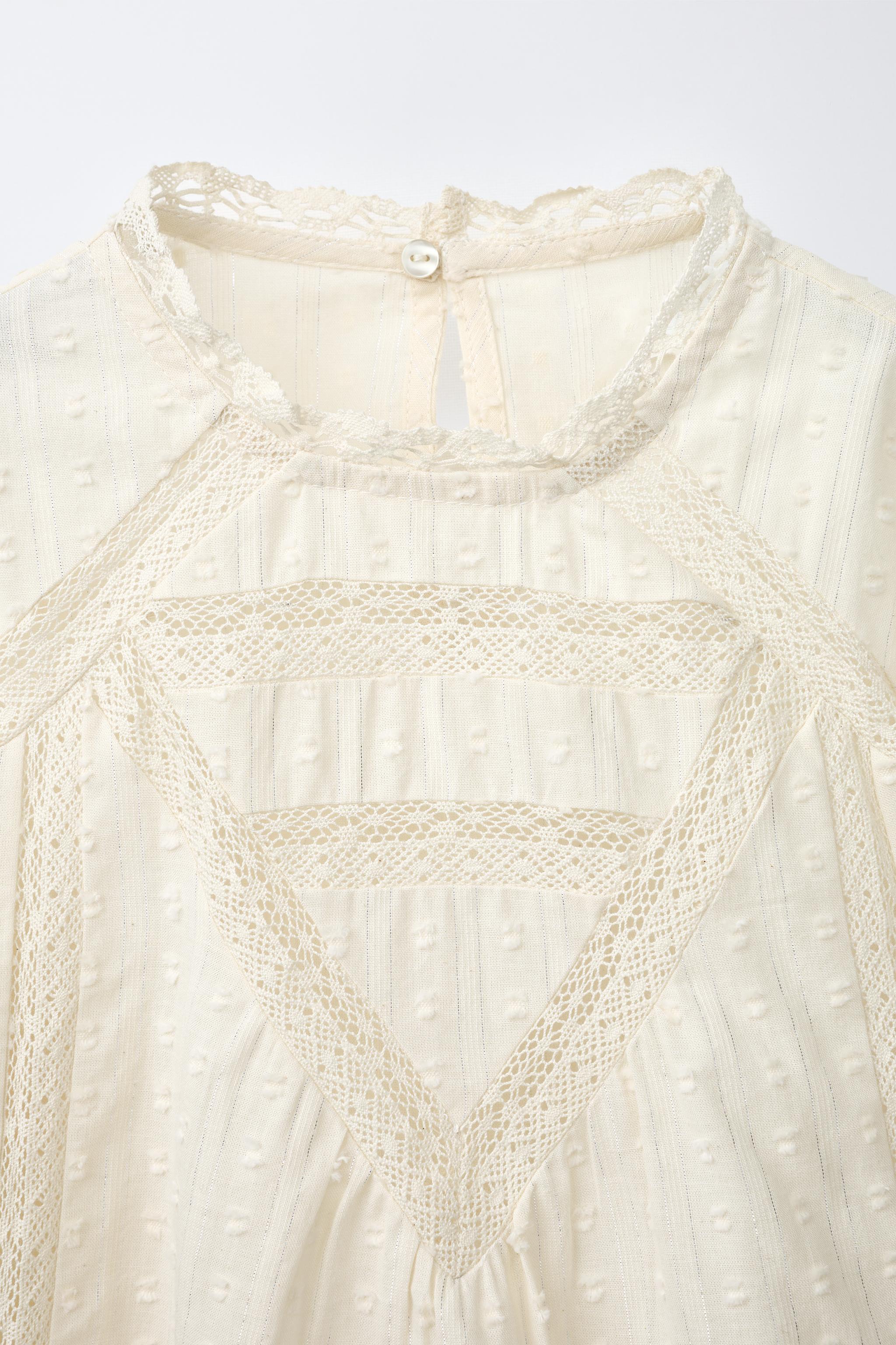 CHEMISE ROMANTIQUE ENTREDOS