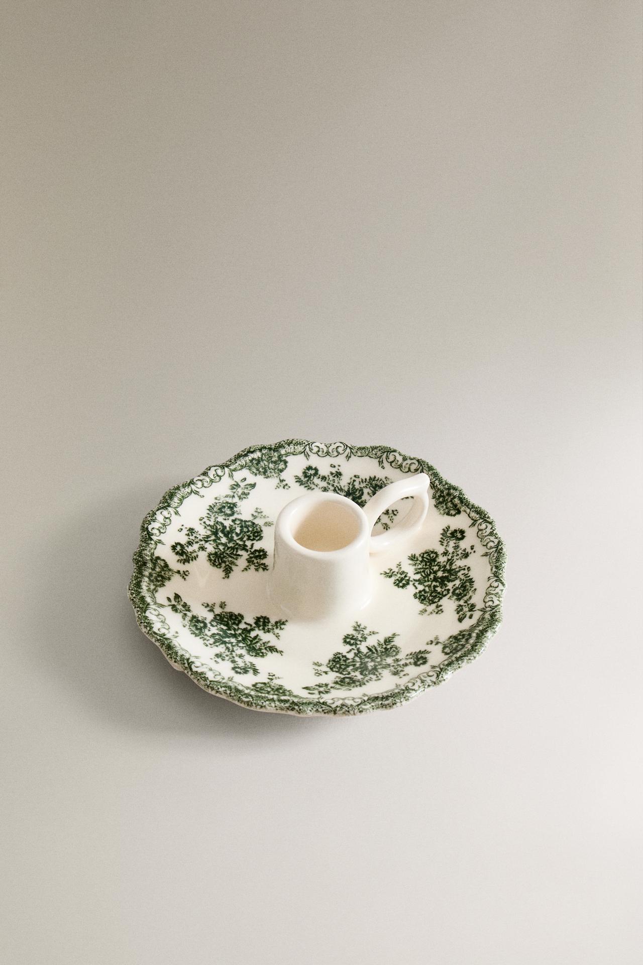 FLORAL EARTHENWARE CANDLEHOLDER — Dark olive