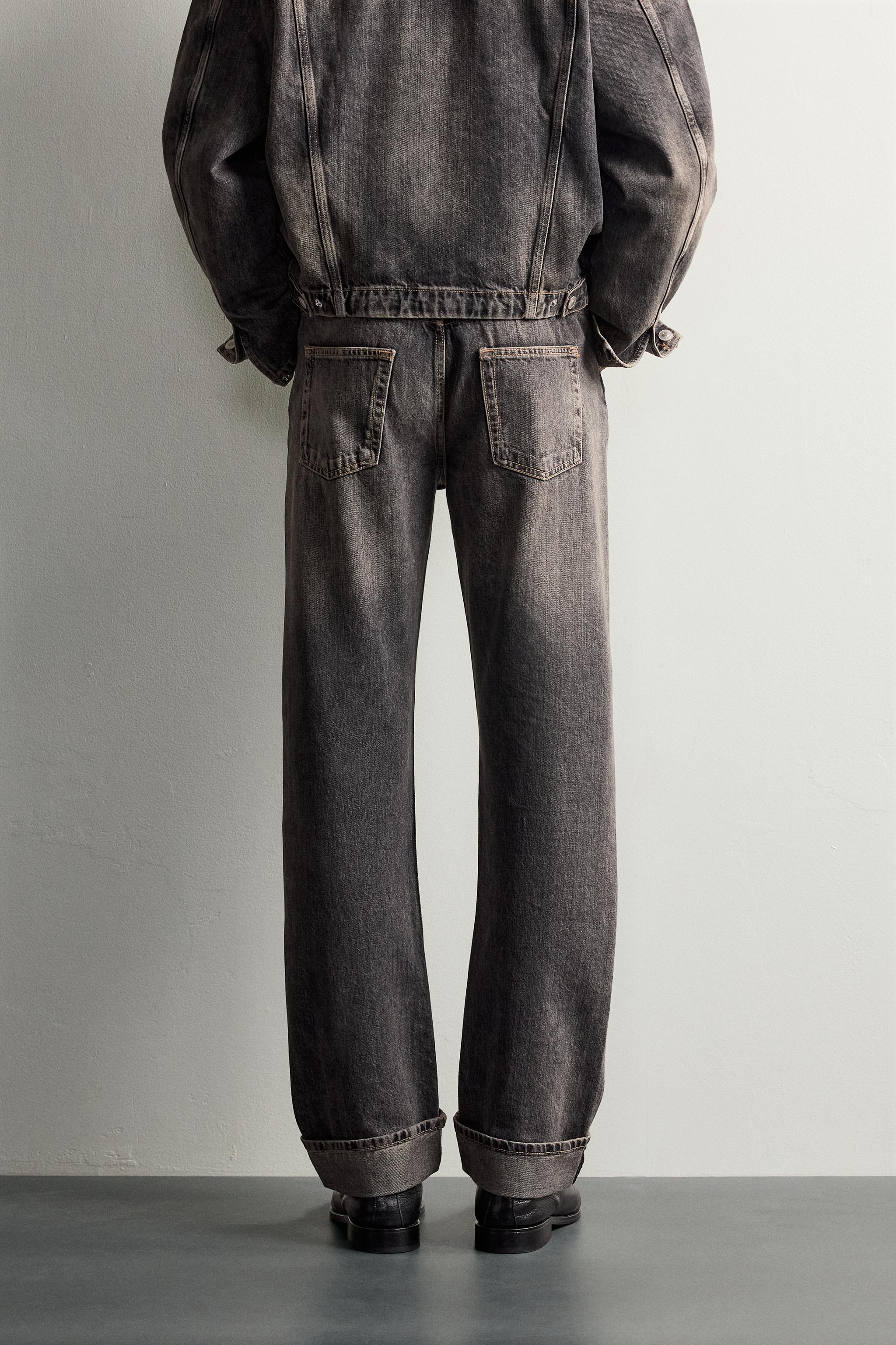 CONTRAST CUFF STRAIGHT JEANS