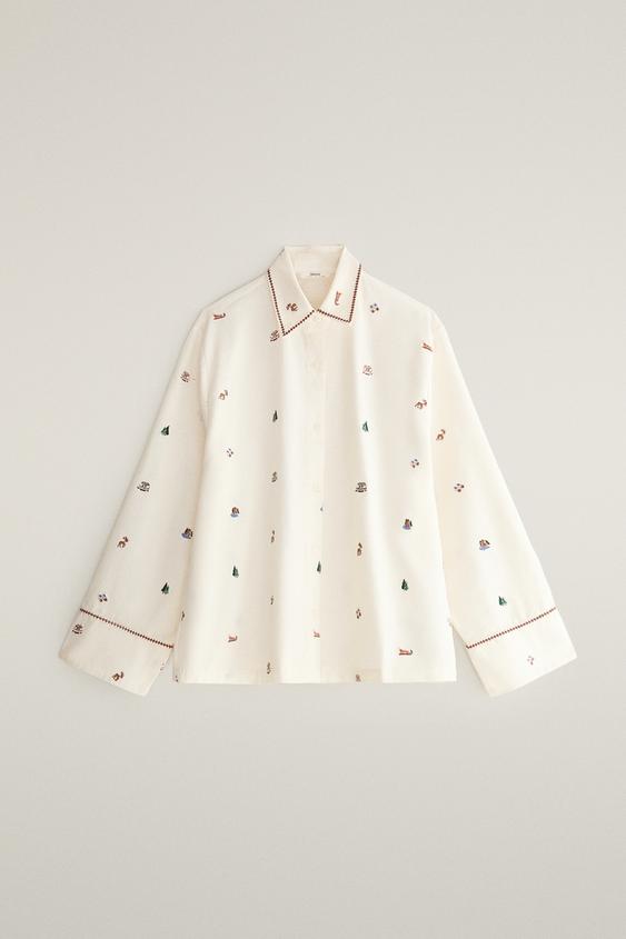BRODERET SKJORTEBLUSE MED PIPING OG JUL - råhvid fra Zara - Billede 0