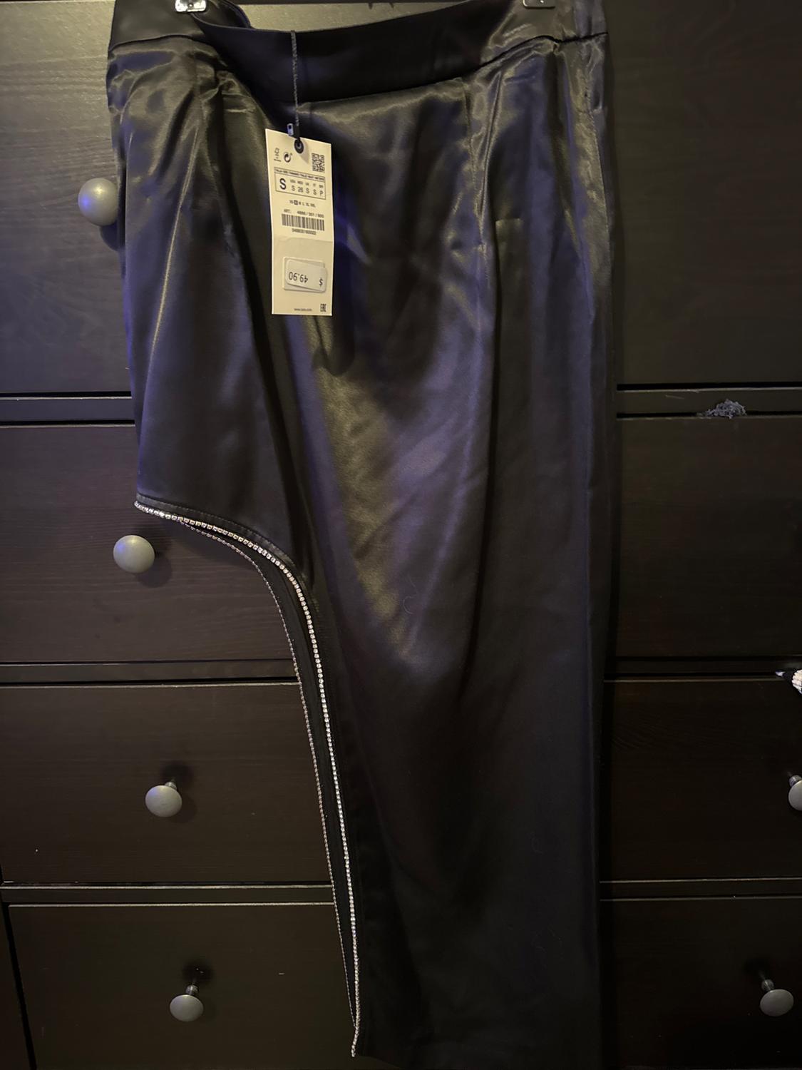 RHINESTONE ASYMMETRIC SKIRT - Image 2