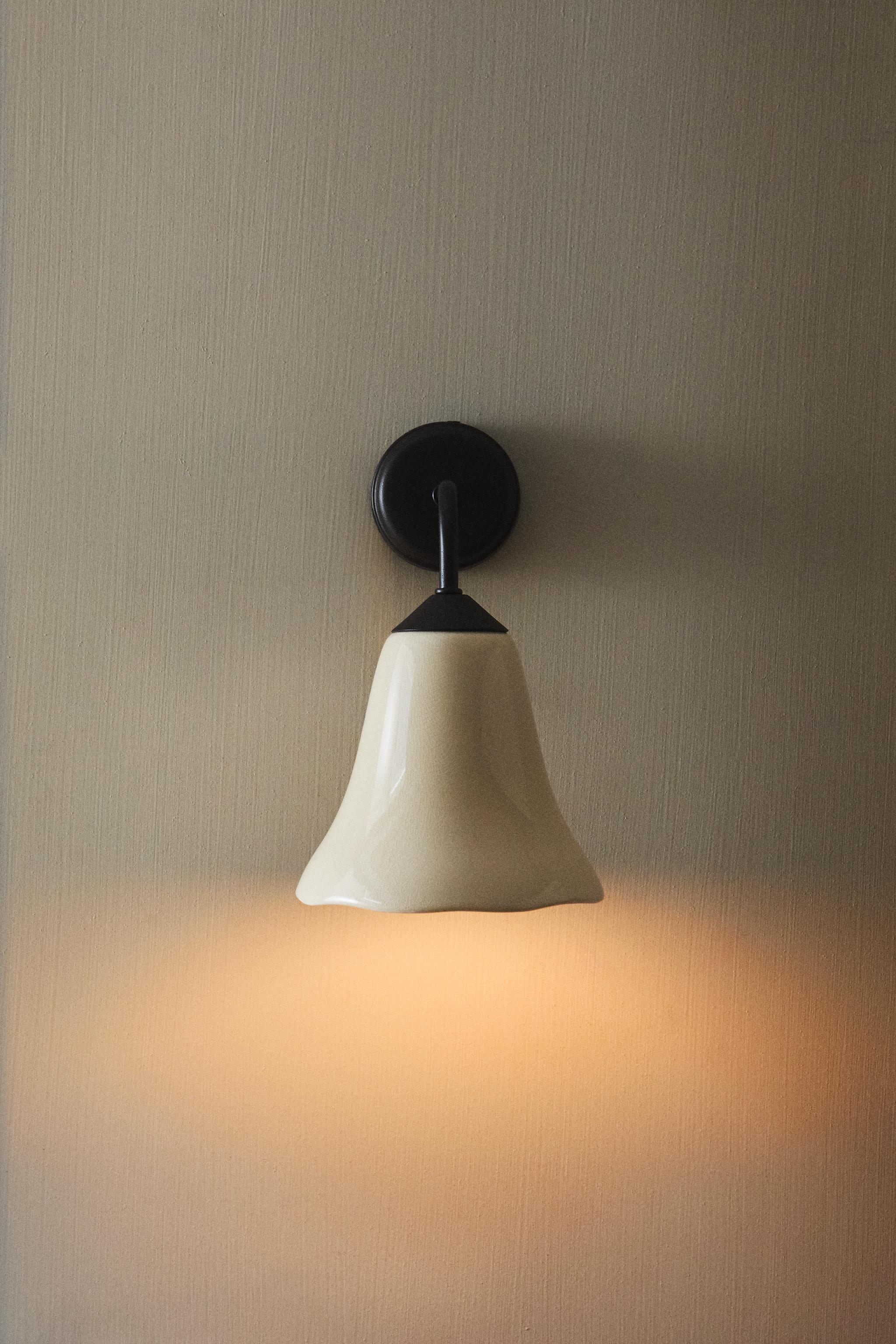 LAMPE | APPLIQUE MURALE MÉTAL TULIPE CÉRAMIQUE