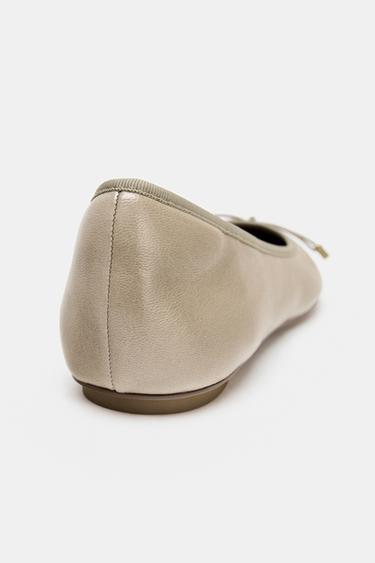 LEATHER BOW BALLET FLATS - Grey by Zara - Image 5