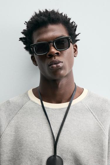 SUDADERA  ESTRUCTURA CONTRASTE - Gris vigoré de Zara