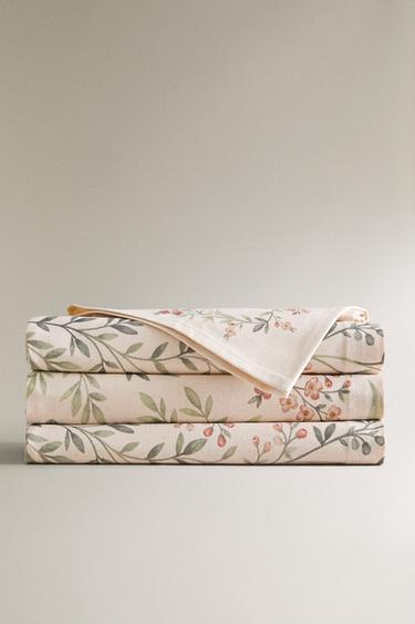 Zara FLORAL PRINT TABLECLOTH - Green - Image 0