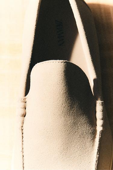 MOCASÍN PIEL CASUAL - Blanco Crudo de Zara