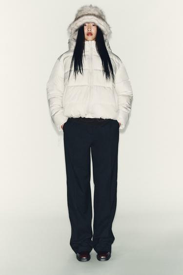 SHORT WATER-REPELLENT AND WINDPROOF HOODED ANORAK - Ecru by Zara