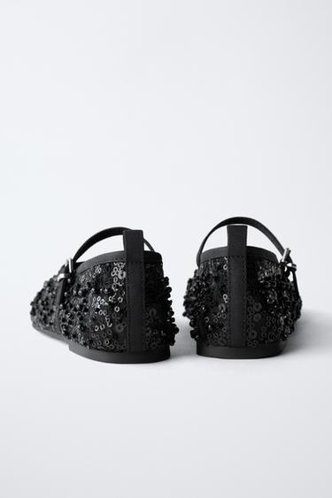 BALLERINES À BOUCLE ET PERLES - Noir de Zara - Image 5