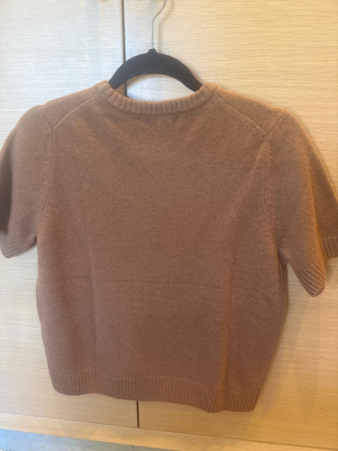 100% WOOL PLAIN TOP - Image 2