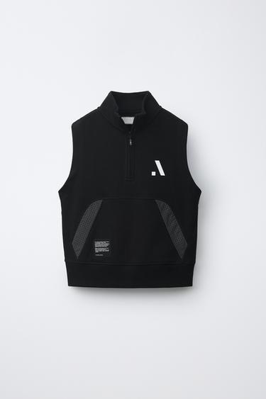 SPORTY CONTRAST GILET - Black by Zara - Image 0