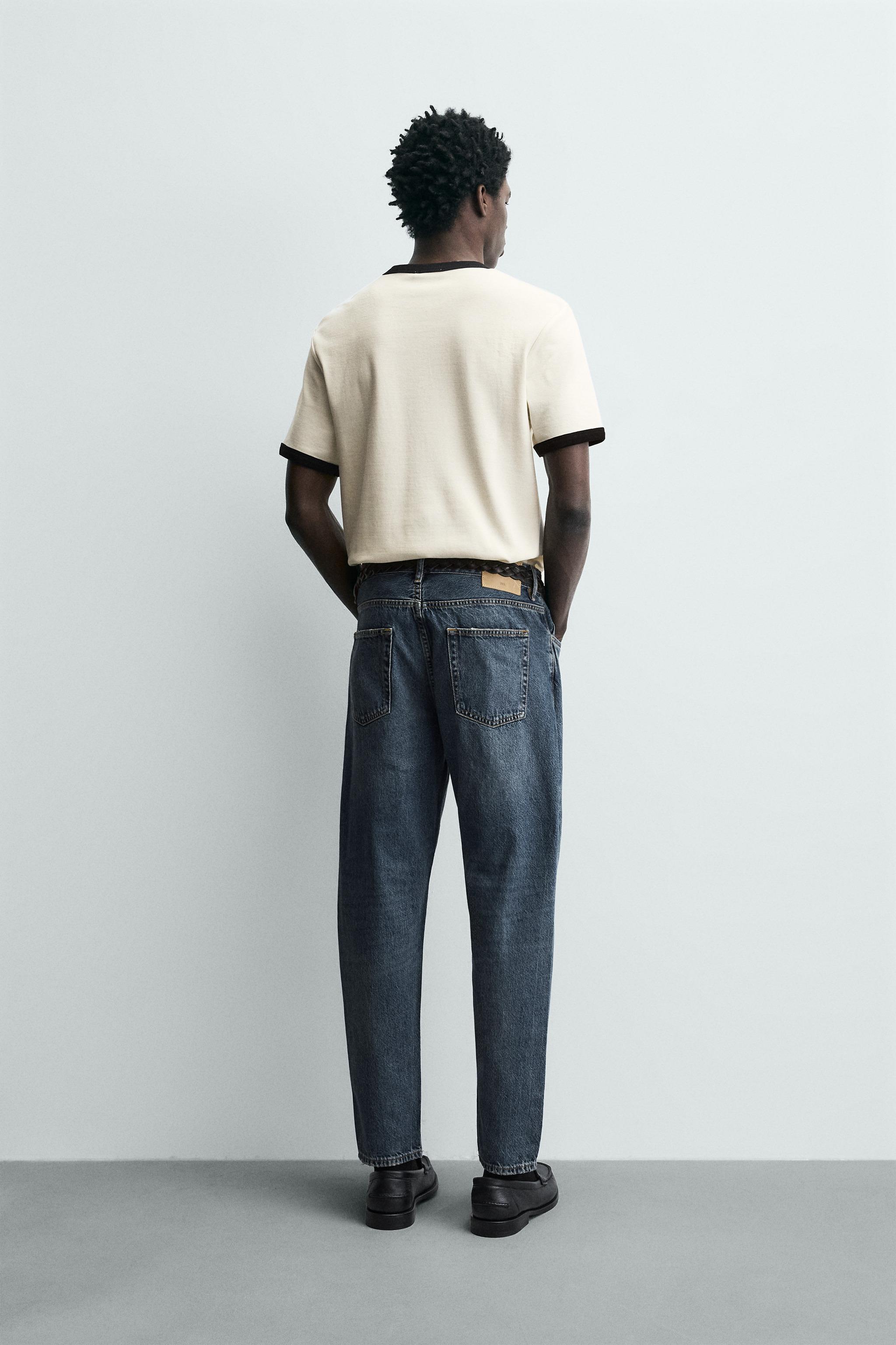 SLIM TAPERED FIT JEANS