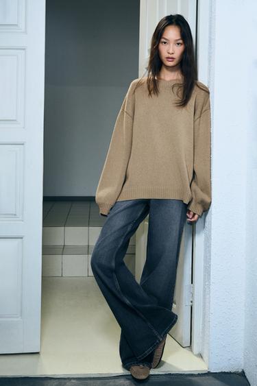 OVERSIZED KNIT SWEATER - Light beige by Zara