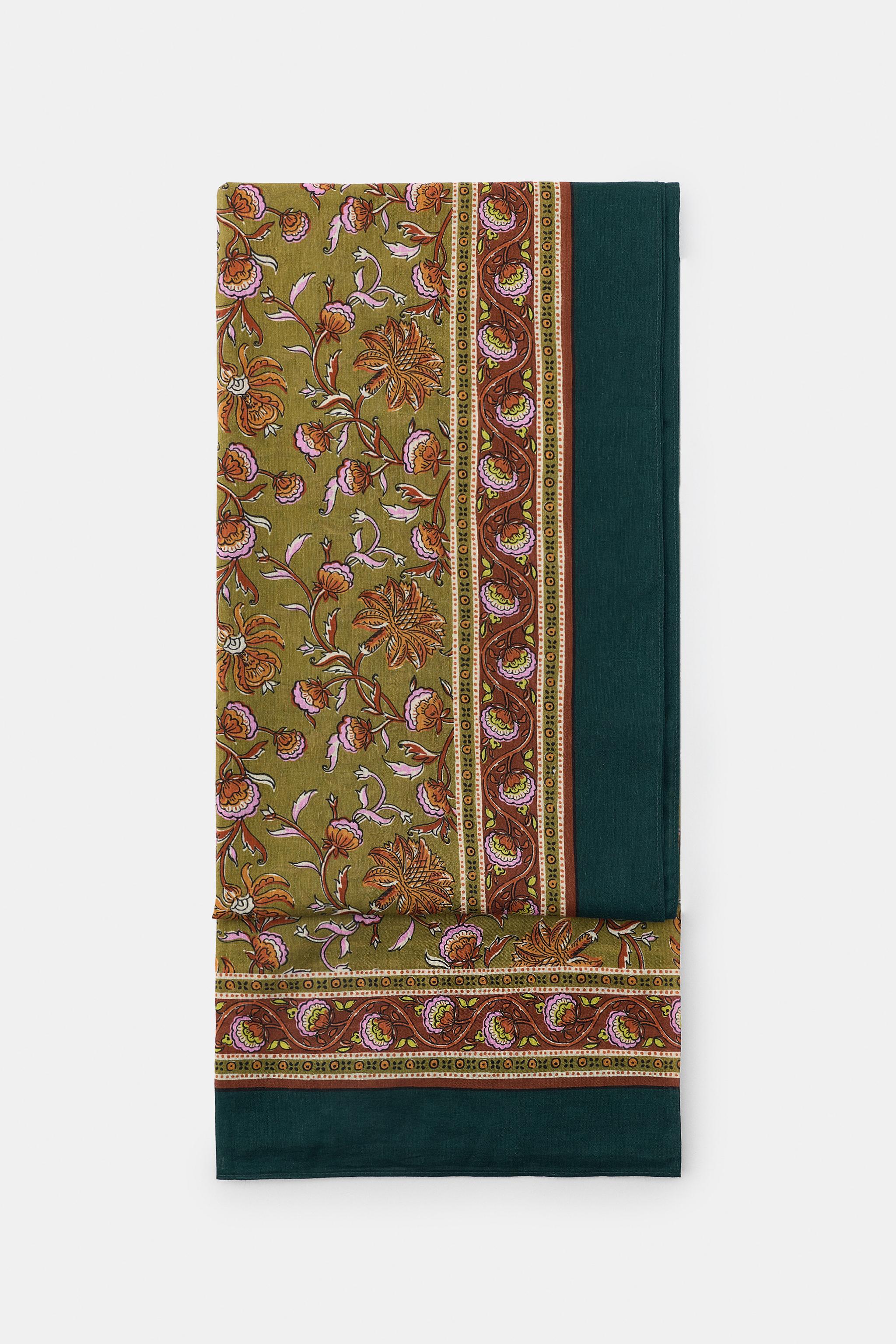 FOULARD À IMPRIMÉ FLEURS