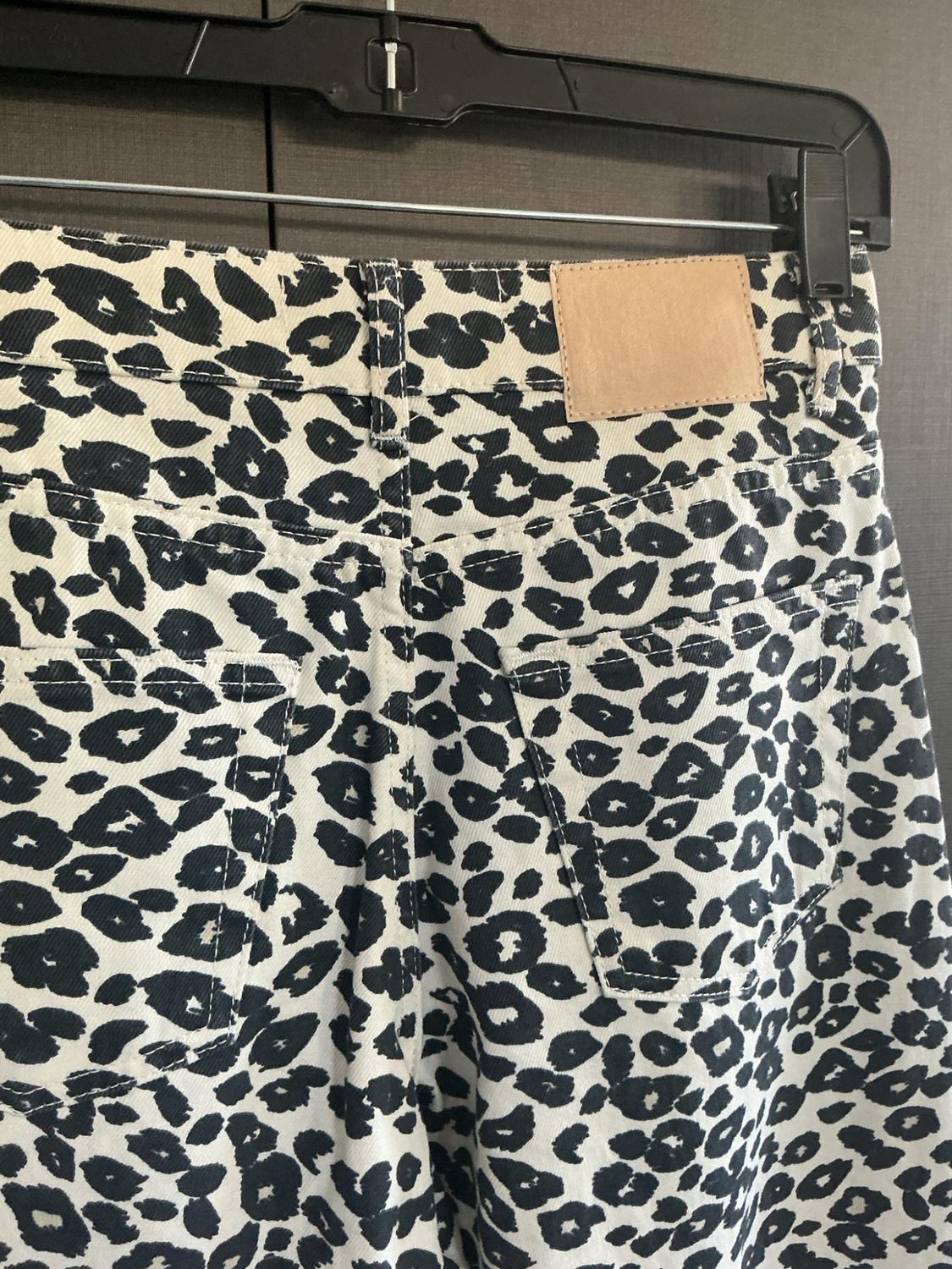 Z1975 WIDE LEG ANIMAL PRINT JEANS - Image 4