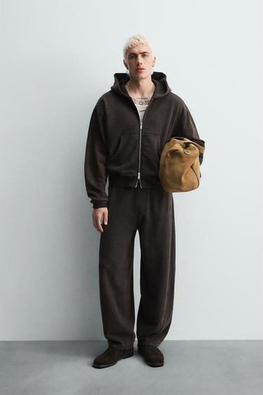 SWEAT À CAPUCHE COUPE COURTE - Marron de Zara - Image 0