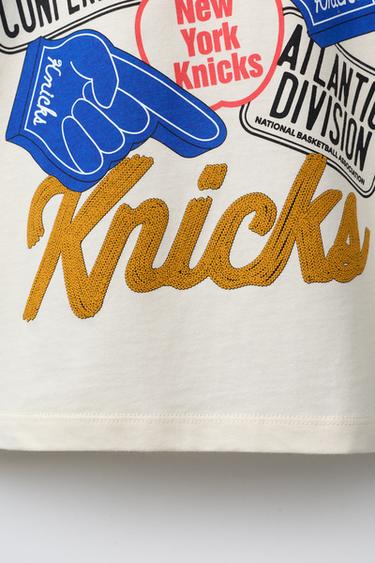 T-SHIRT EN RELIEF KNICKS NBA - Écru de Zara - Image 3