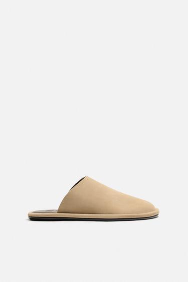 LEATHER CLOGS LIMITED EDITION - Brown by Zara