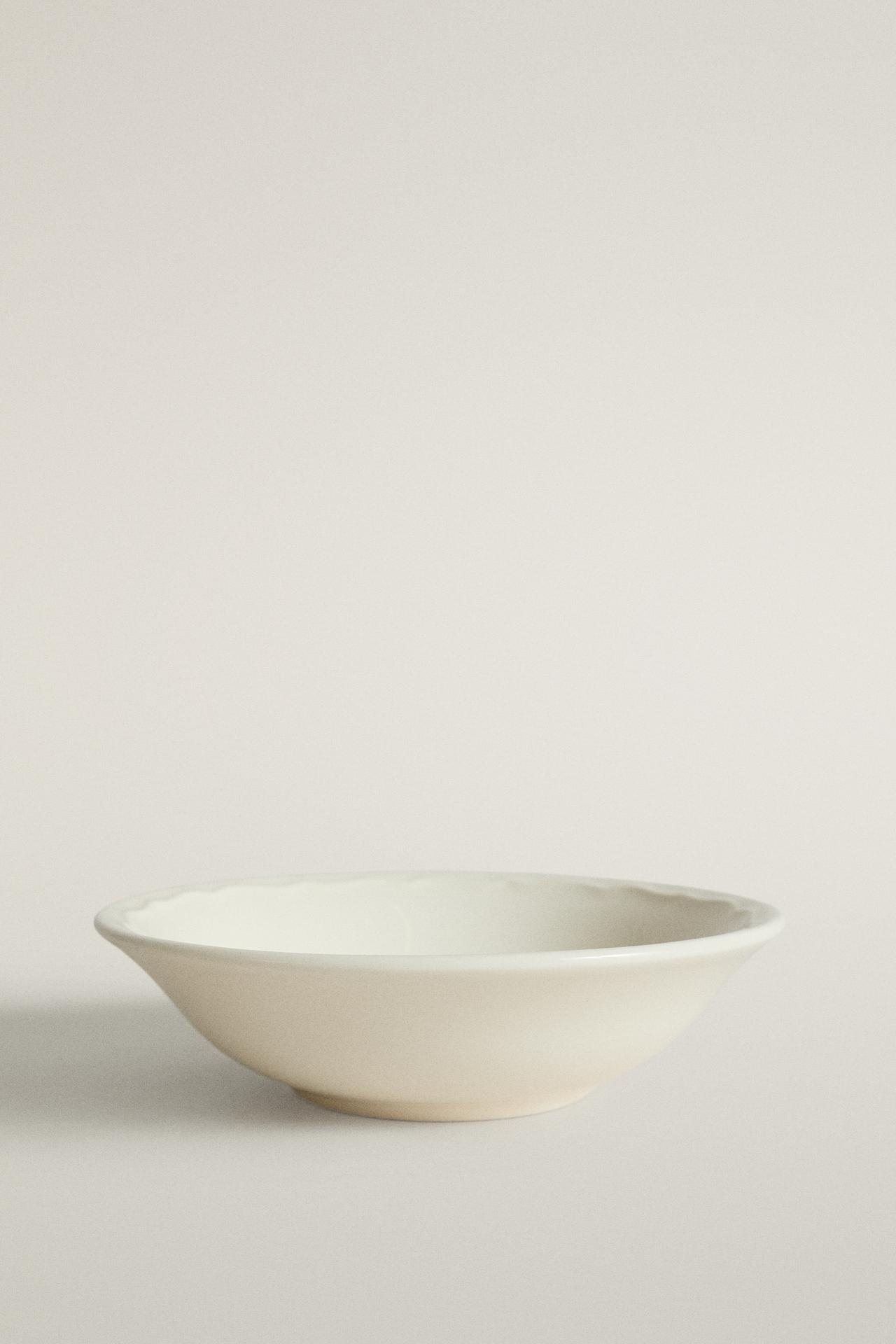 EARTHENWARE BOWL WITH RAISED-DESIGN EDGE — Ecru