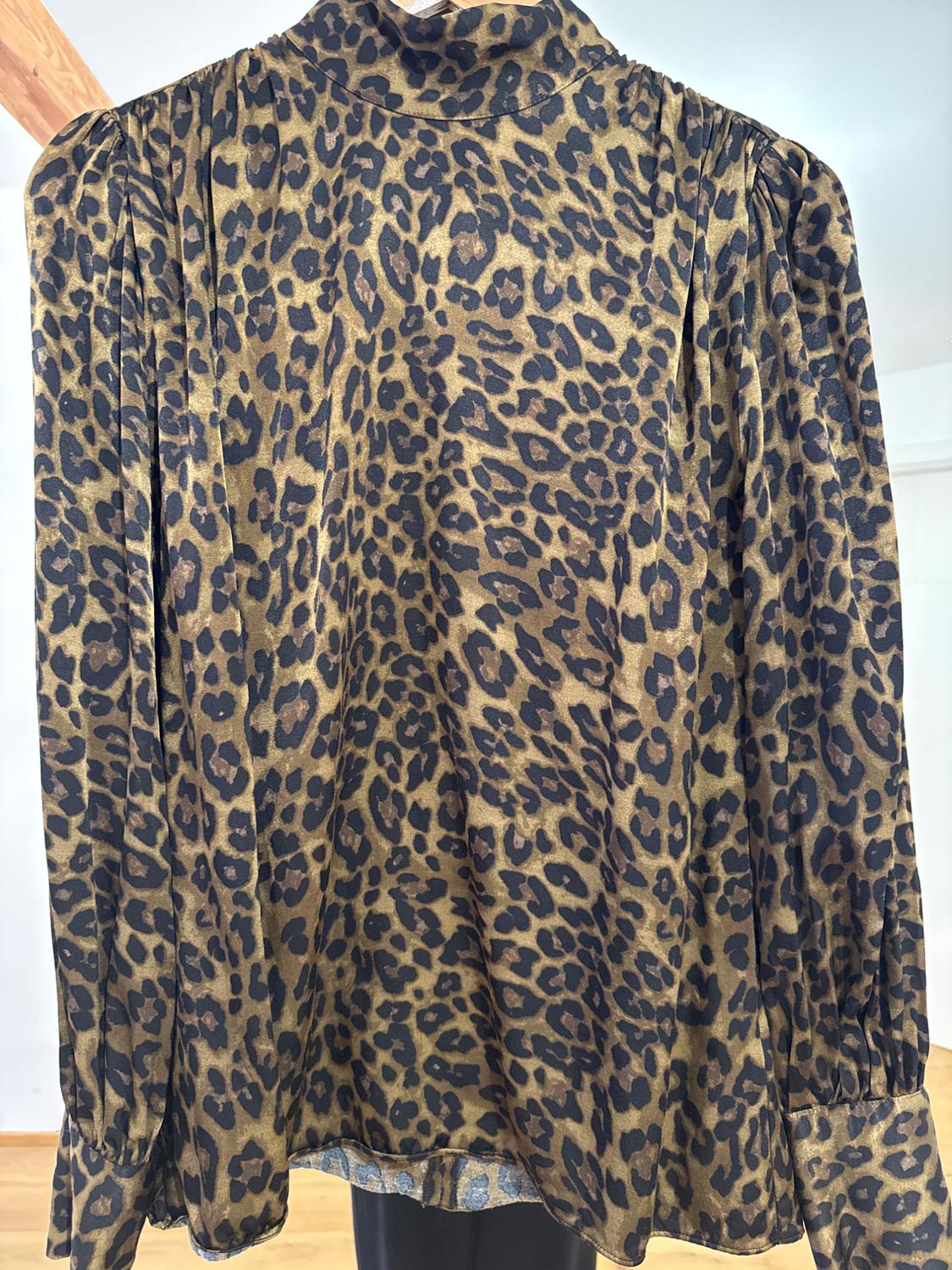 ANIMAL PRINT BLOUSE