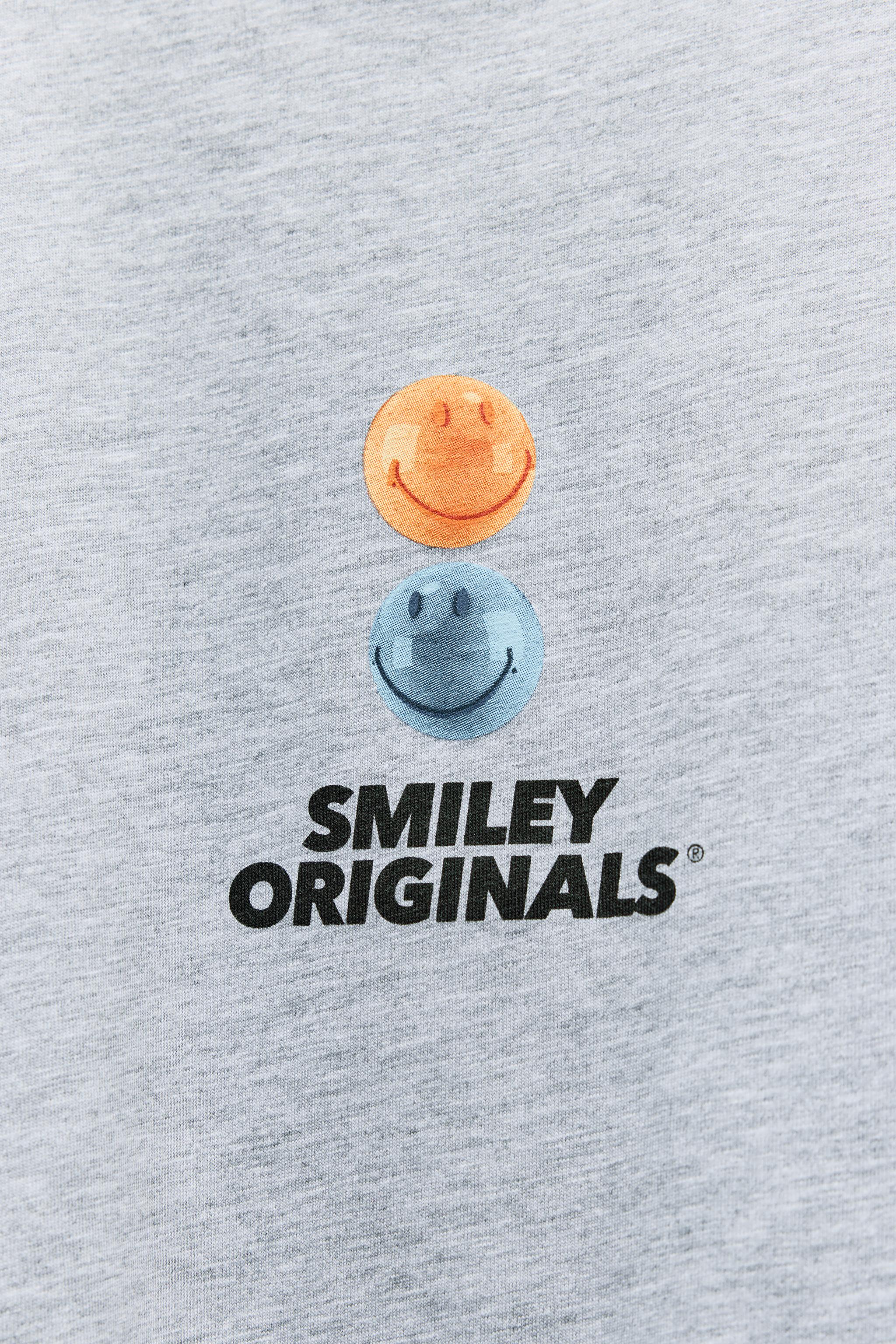 SMILEY® ORIGINALS 笑臉T 恤- 灰色| ZARA Taiwan, China / 中國台灣