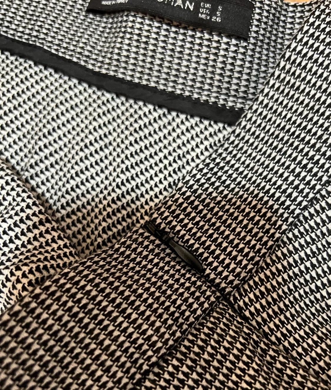 CHECKED PLEATED SKIRT - Image 3