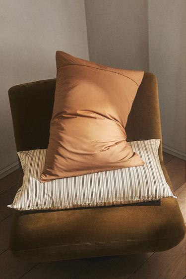 PERCALE PILLOWCASE (300 THREAD COUNT) - Mid-camel by Zara