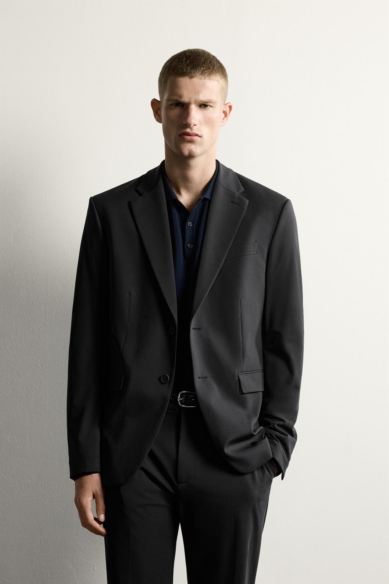 COMFORT SLIM FIT SUIT BLAZER — Black