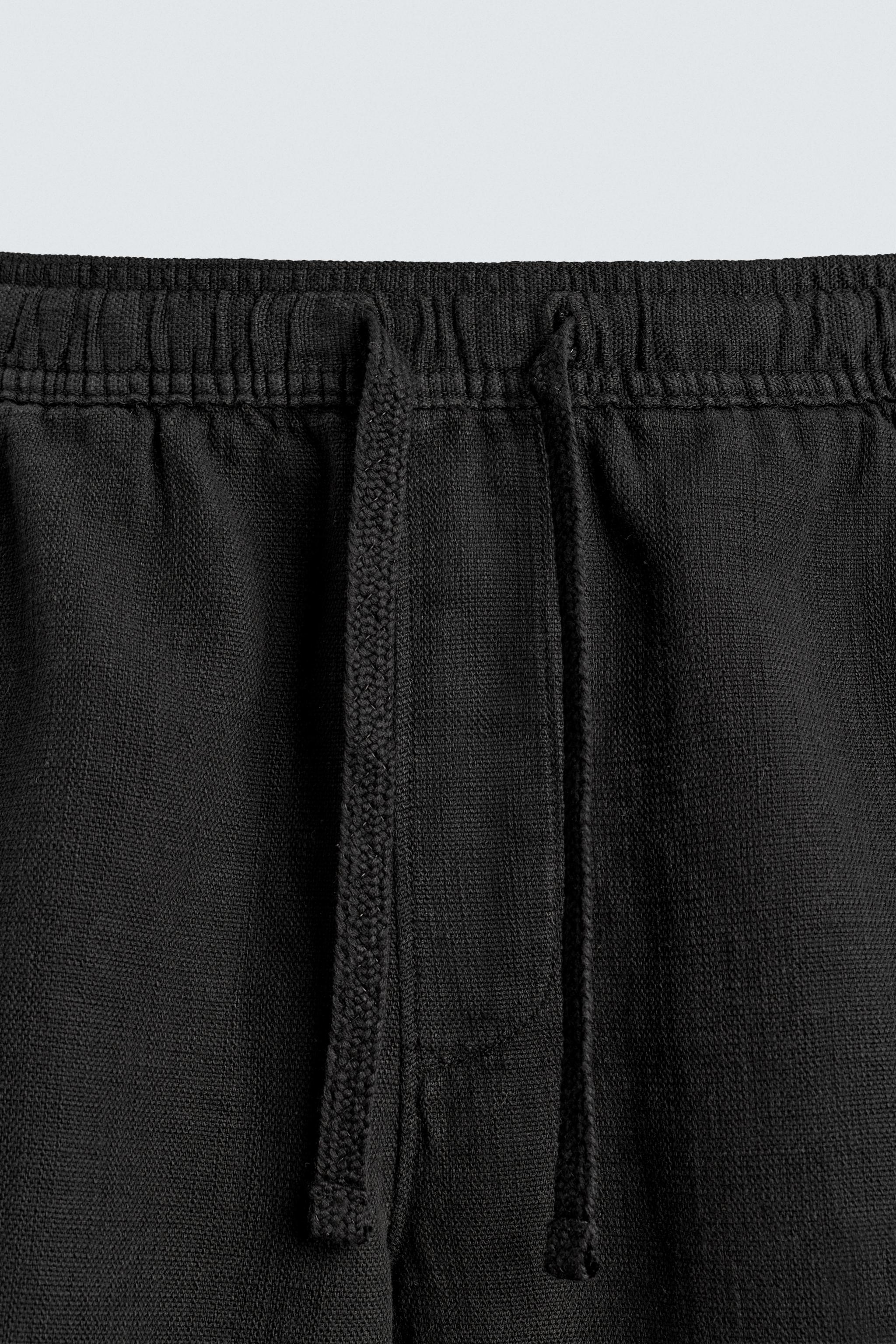 REGULAR FIT TEXTURED SHORTS