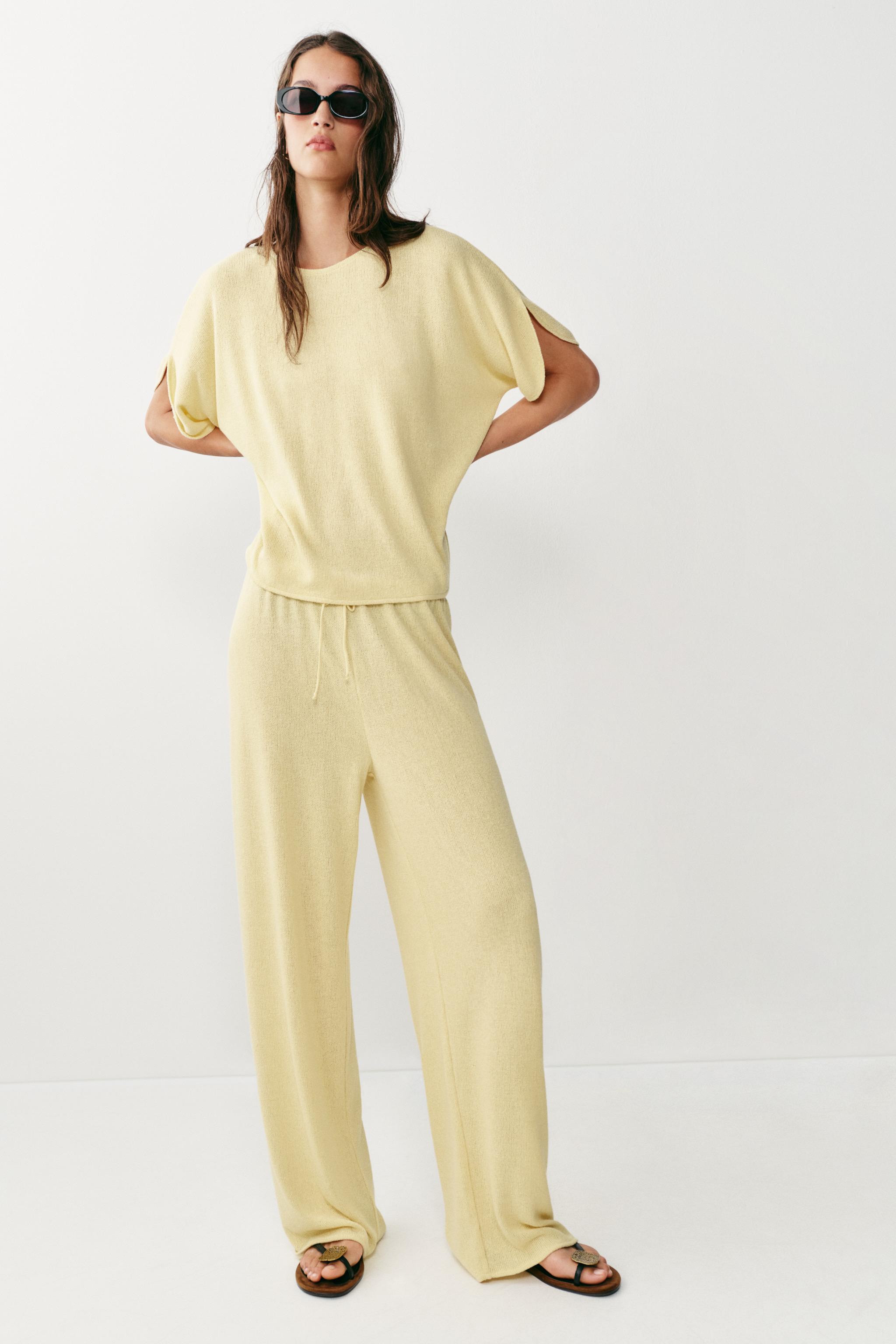 RUSTIC CAPE SLEEVE TOP — Light yellow