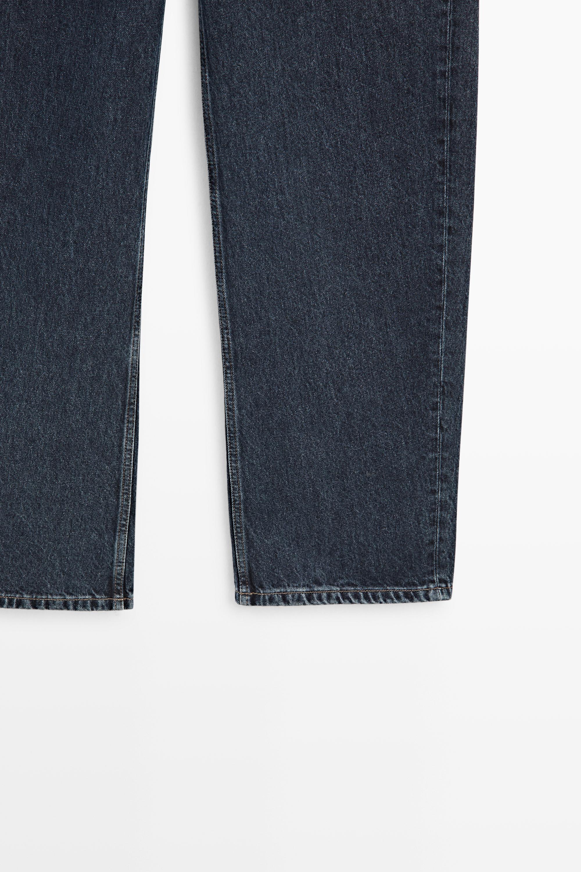 Mid-waist barrel fit jeans