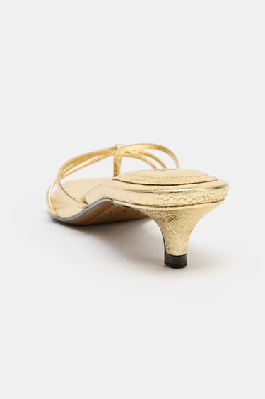 SANDALES EFFET MÉTALLISÉ - Or de Zara - Image 5
