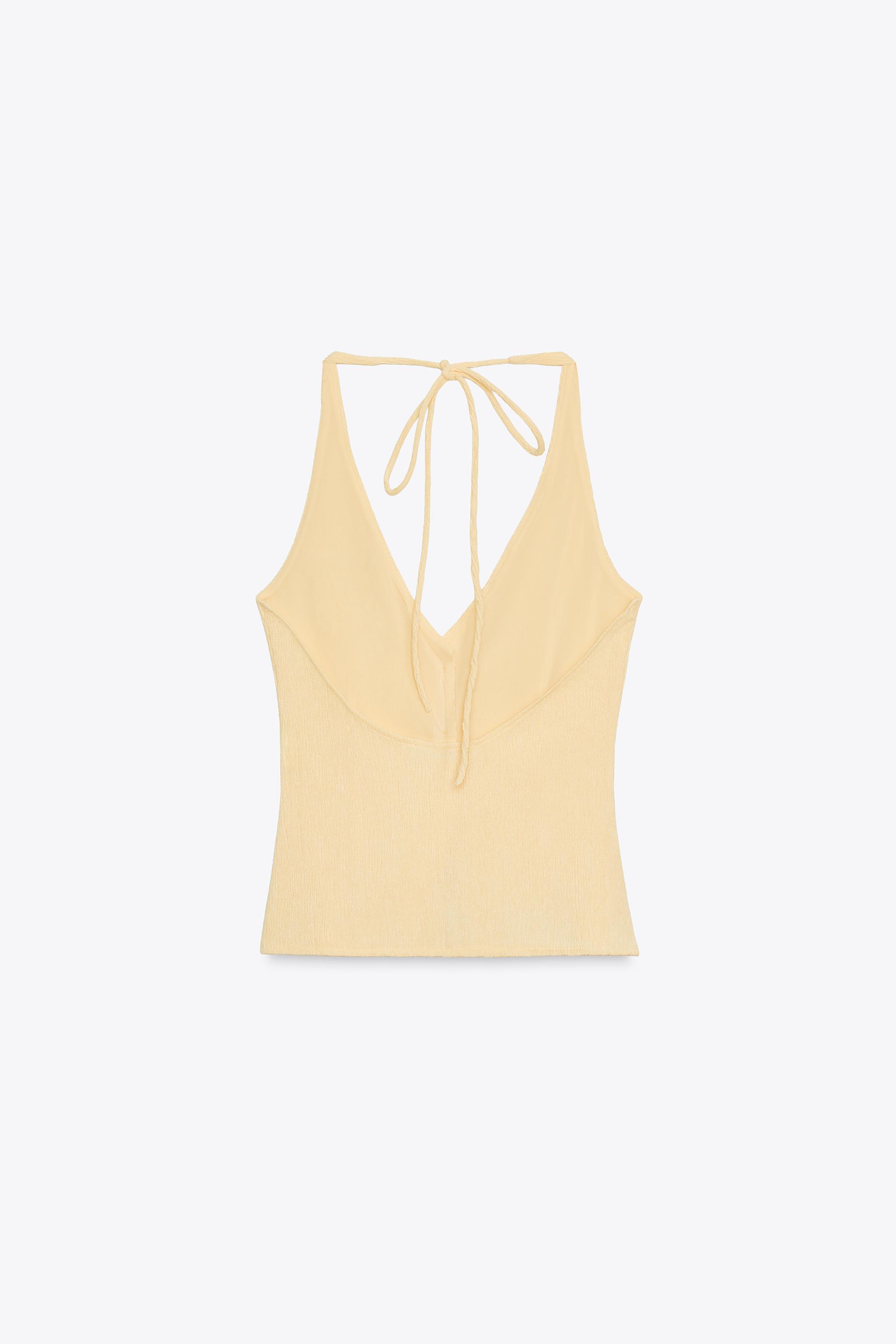 TEXTURED VEST TOP