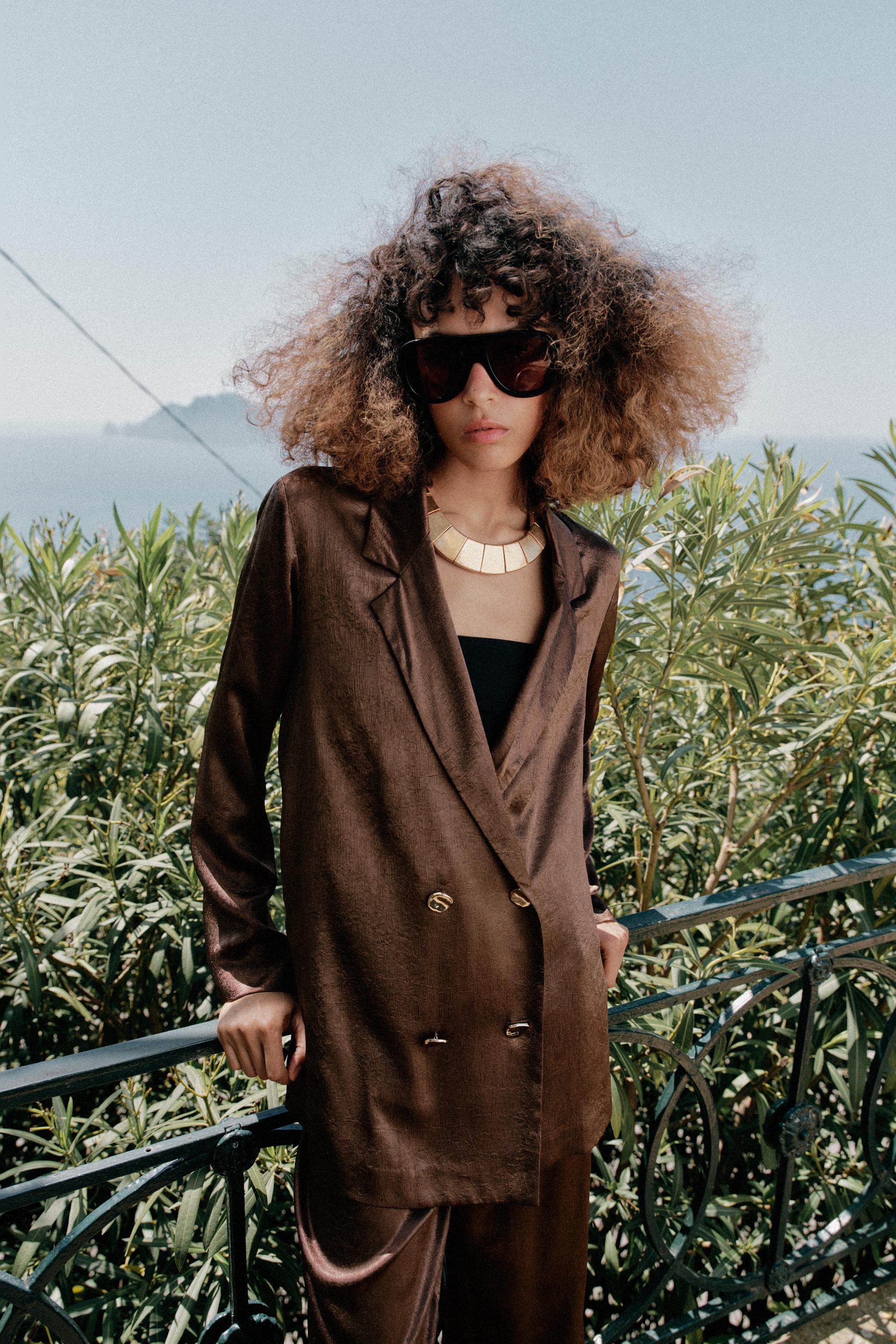 FLOWY WRINKLED EFFECT BLAZER