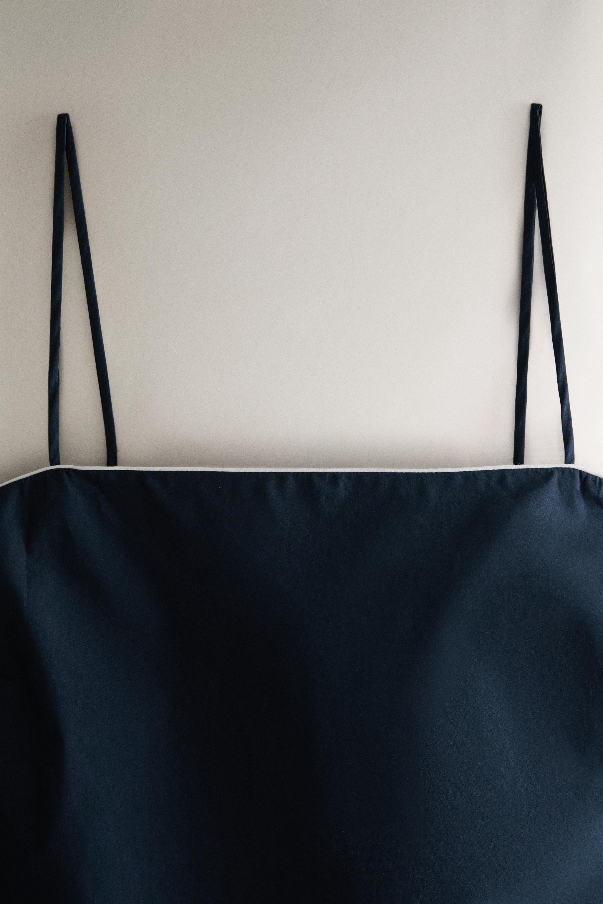 STRAPPY COTTON TOP WITH PIPING — Navy blue