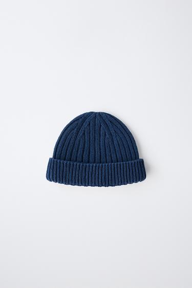 GORRO PUNTO LISO - Marino de Zara - Imagen 0