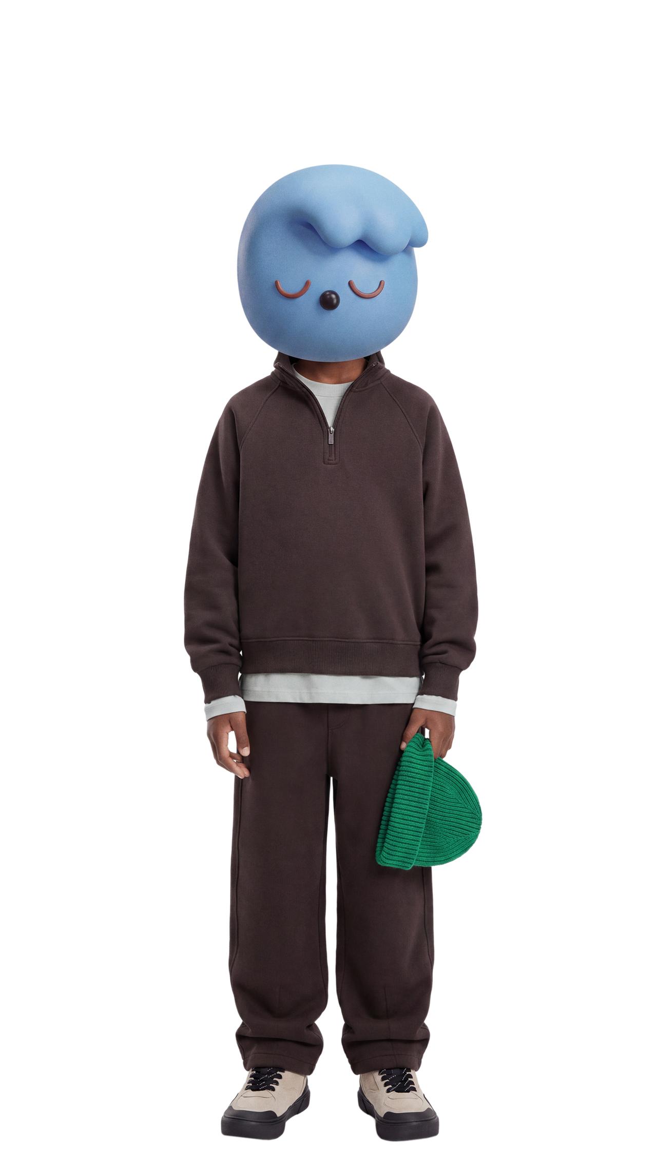 LABEL DETAIL SWEATSHIRT — Chocolate
