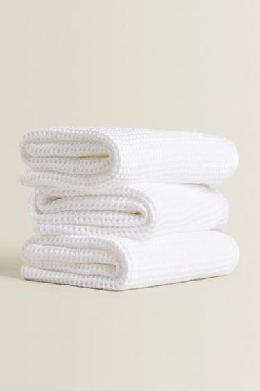 WAFFLE-KNIT COTTON BATH TOWEL - White by Zara - Image 5
