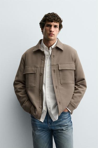 SOBRECAMISA ACOLCHADA ESTRUCTURA - Tostado de Zara