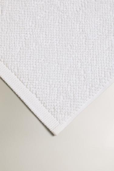 PLAIN BATH MAT - White by Zara - Image 1