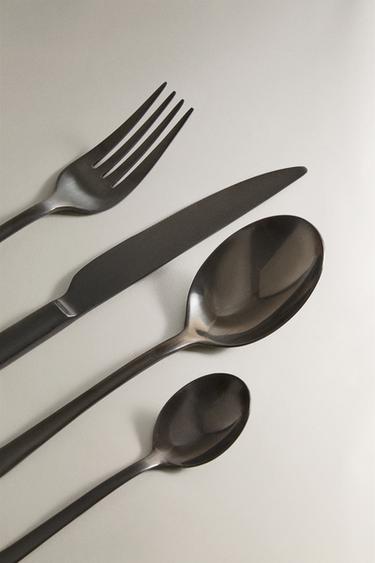 4-PIECE BLACK STEEL CUTLERY SET - Black by Zara - Image 1