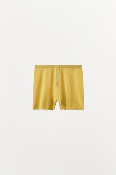 SHORT EN MAILLE À BOUTONS - Jaune de Zara - Image 2
