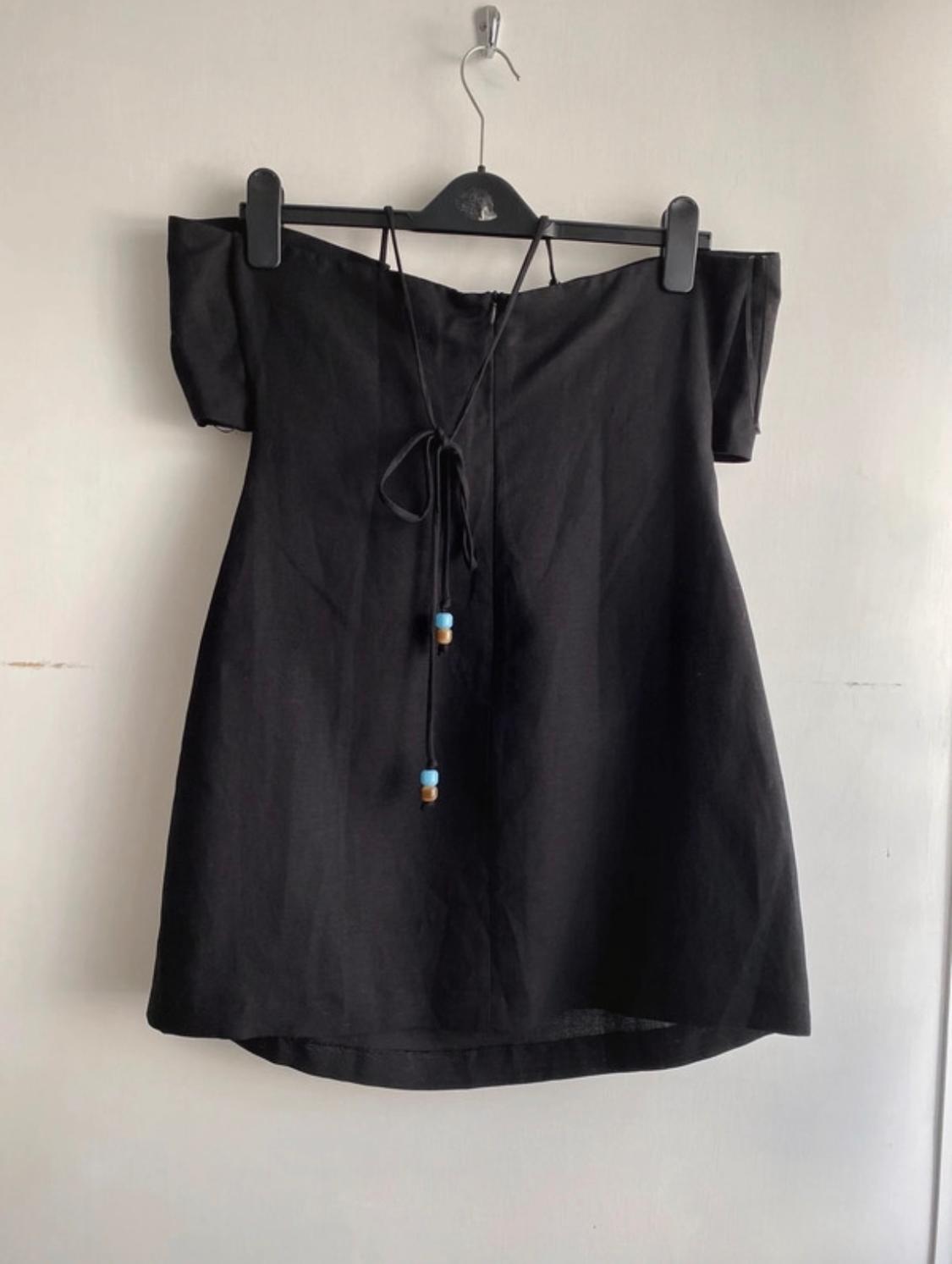 LINEN BLEND DRESS WITH CUT-OUT DETAIL - Image 3