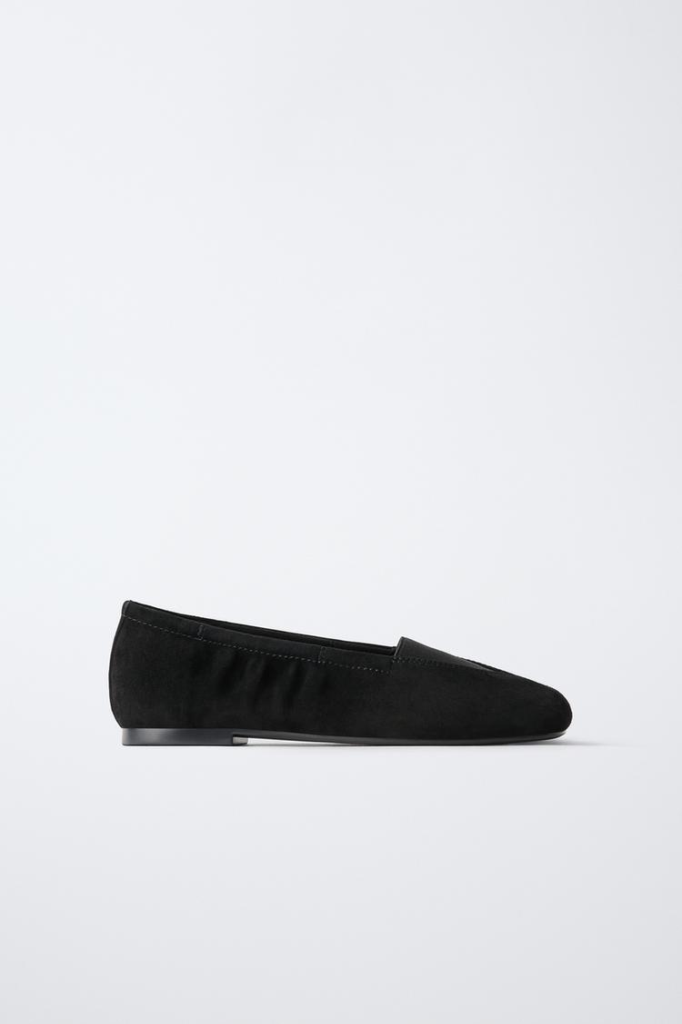GATHERED LEATHER BALLET FLATS — Black