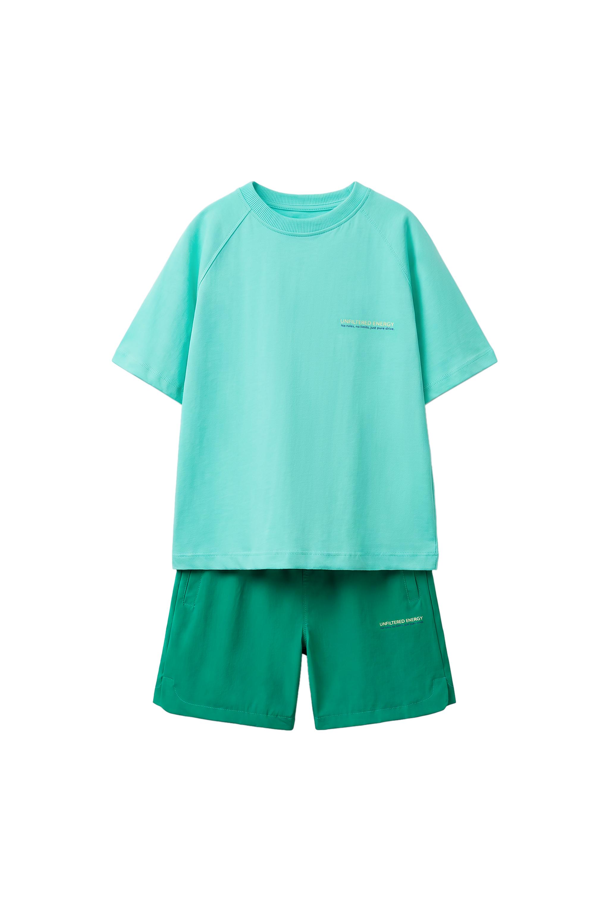 T-SHIRT AND TECHNICAL BERMUDA SET — Green (alternate view)