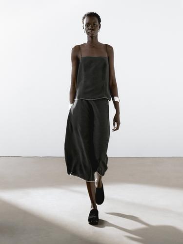 Top tirantes pespunte contraste - Negro de Zara