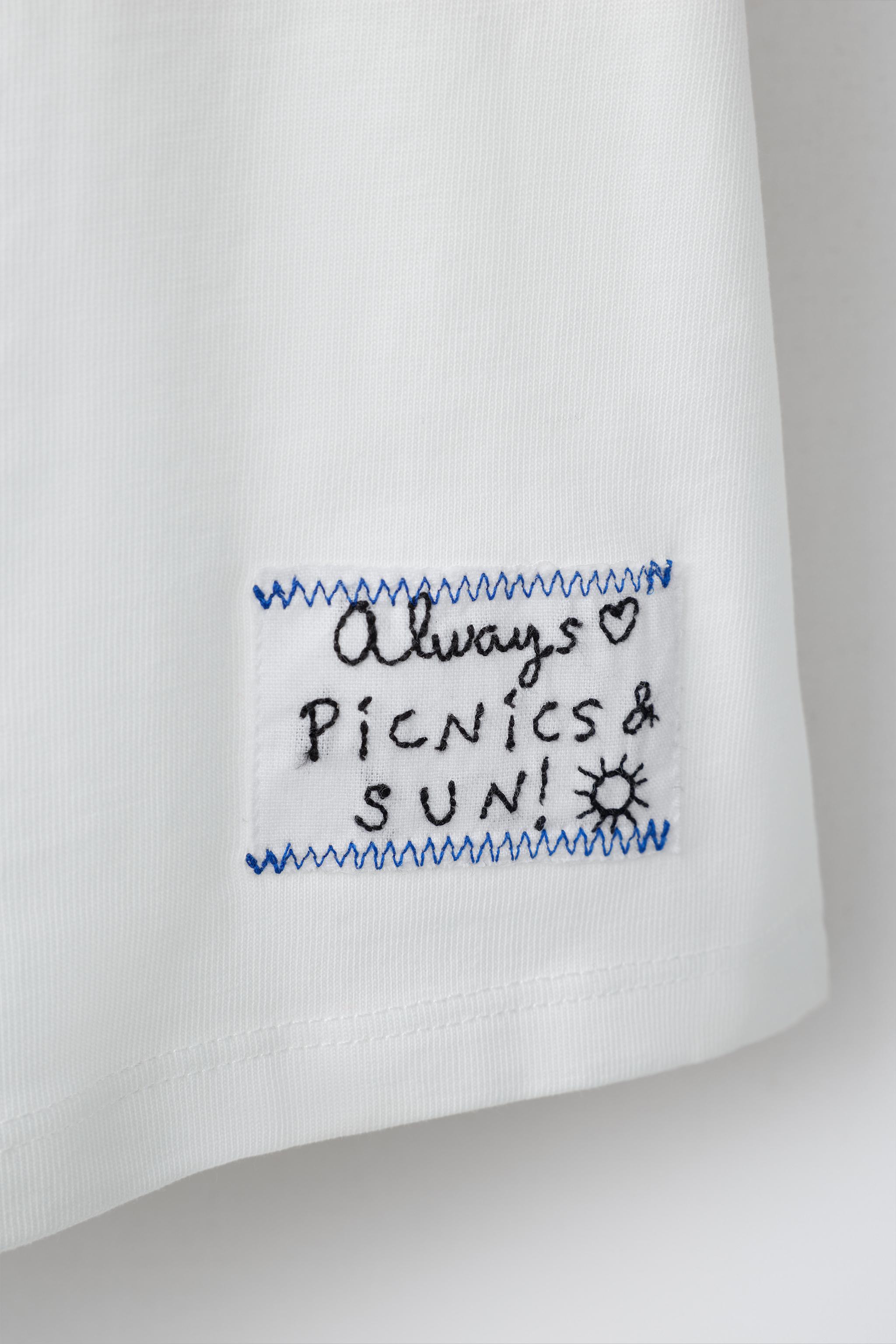 T-SHIRT IMPRIMÉ ET BRODÉ FRUITS