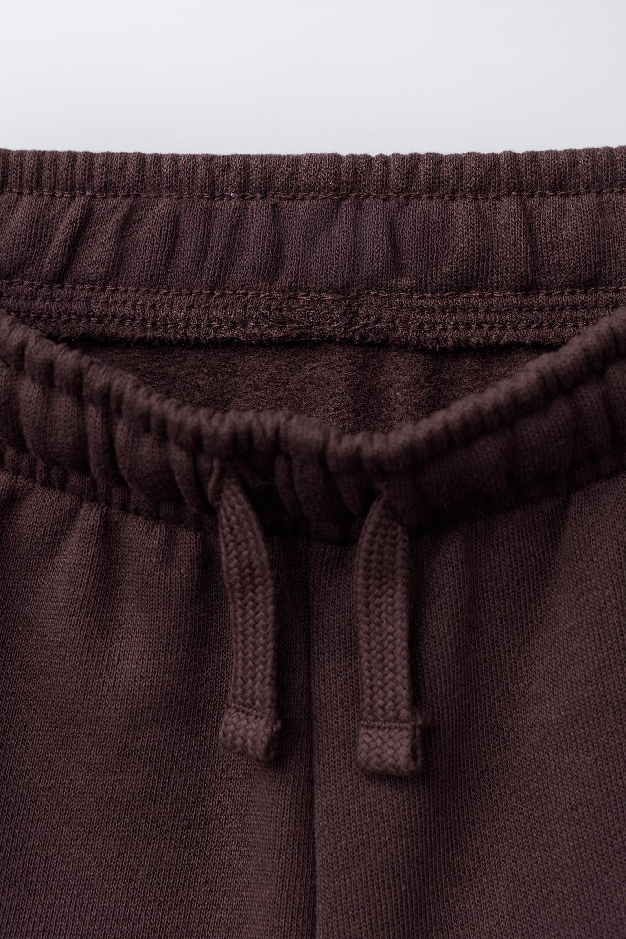 EMBROIDERED TEXT T-SHIRT AND BERMUDA SET