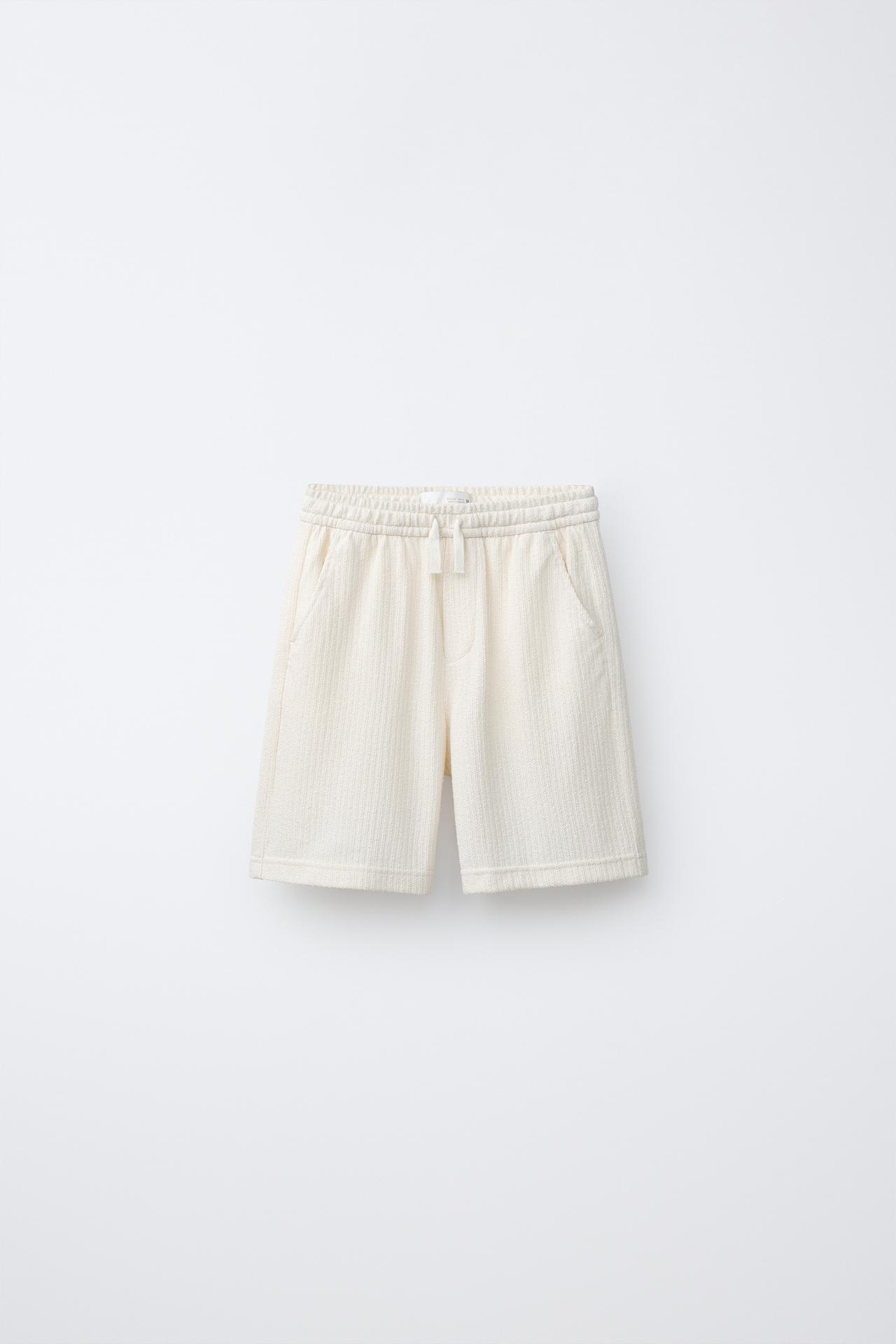 TEXTURED RUSTIC SHORTS — Ecru